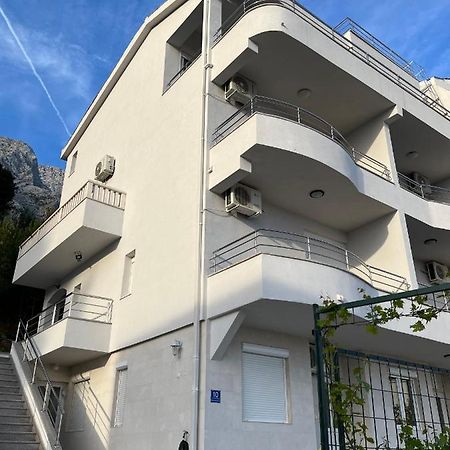 Apartments Coric Baška Voda Buitenkant foto
