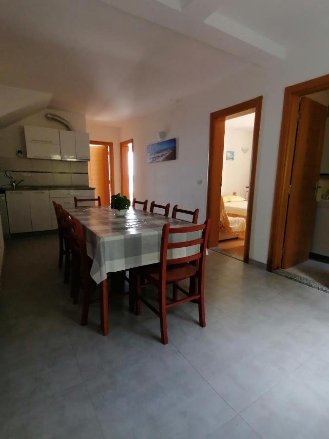 Apartments Coric Baška Voda Buitenkant foto