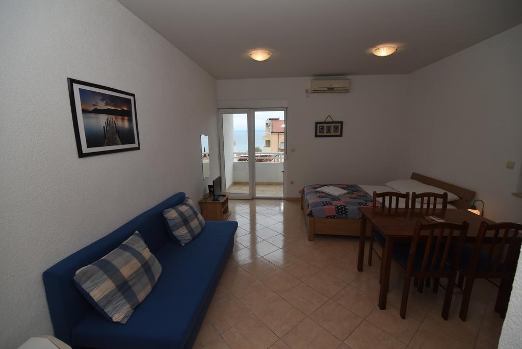 Apartments Coric Baška Voda Buitenkant foto