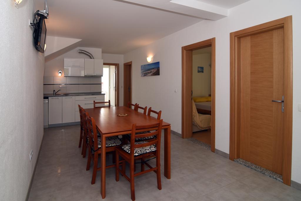 Apartments Coric Baška Voda Buitenkant foto