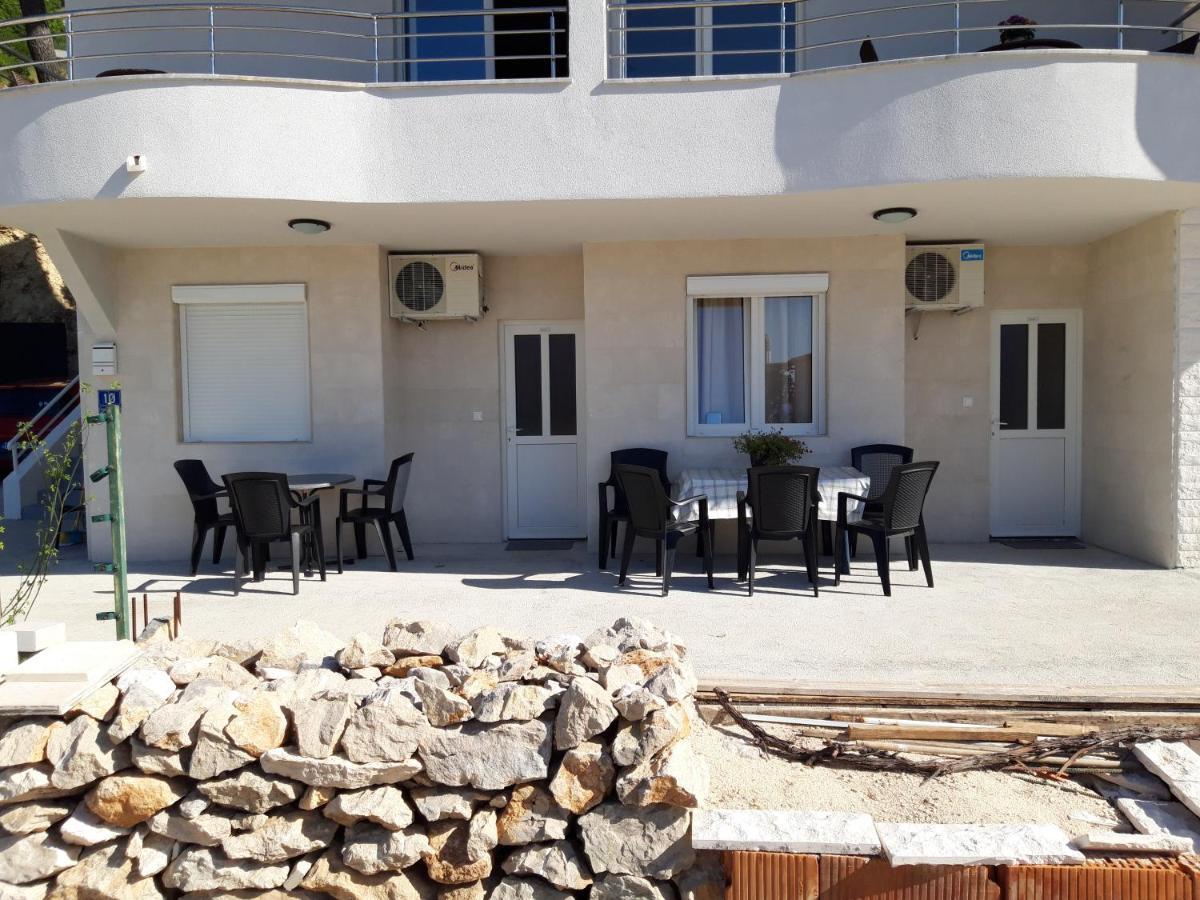 Apartments Coric Baška Voda Buitenkant foto